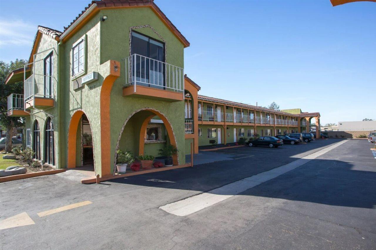 Big A Motel Ориндж Екстериор снимка