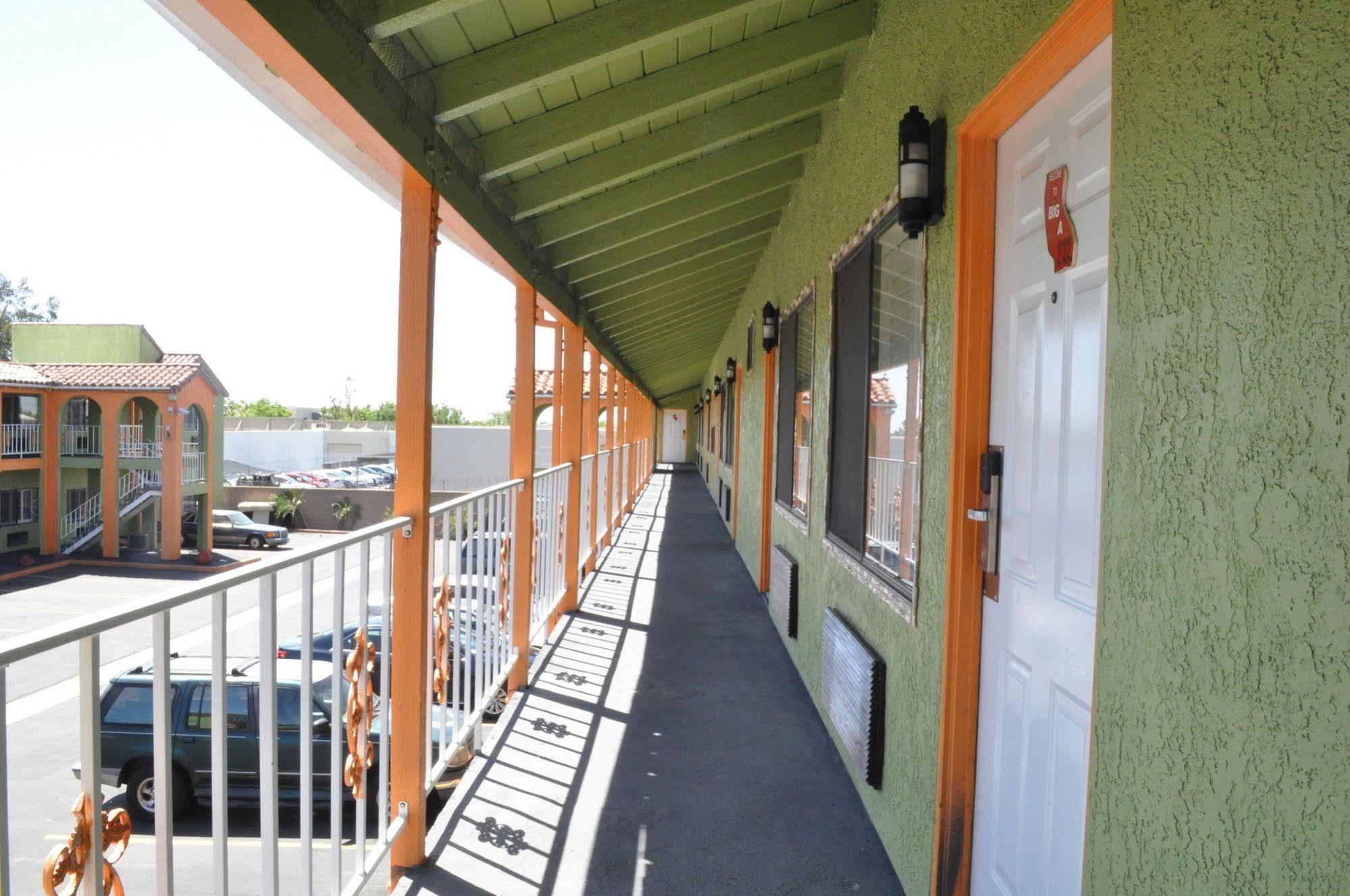 Big A Motel Ориндж Екстериор снимка